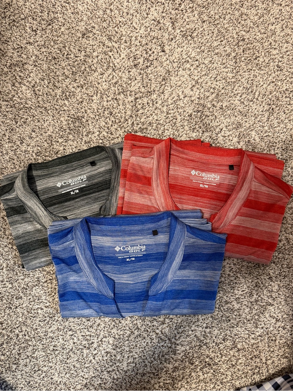 Women’s Columbia Golf Shirts
